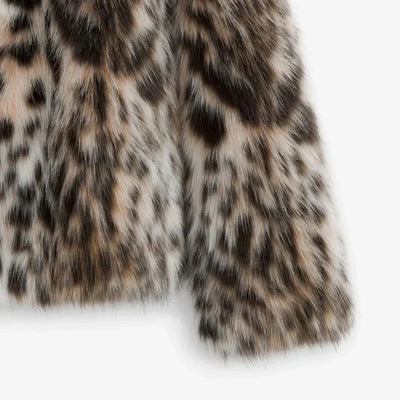 Leoparden-Kunstfelljacke für auffällige Winter-Looks