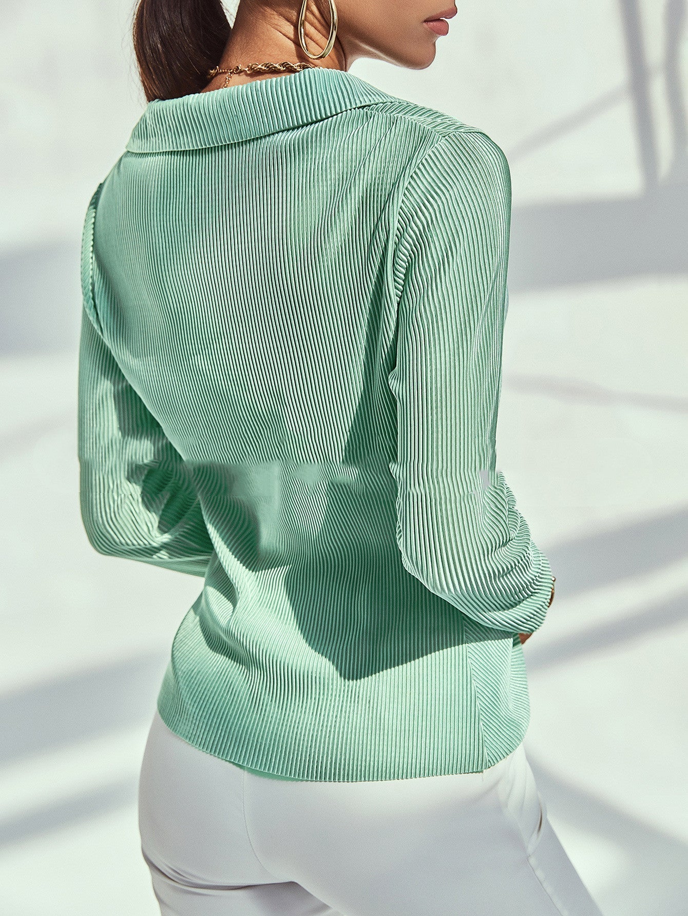 Vortexa | Damenbluse mit modischer gedrehter Frontpartie