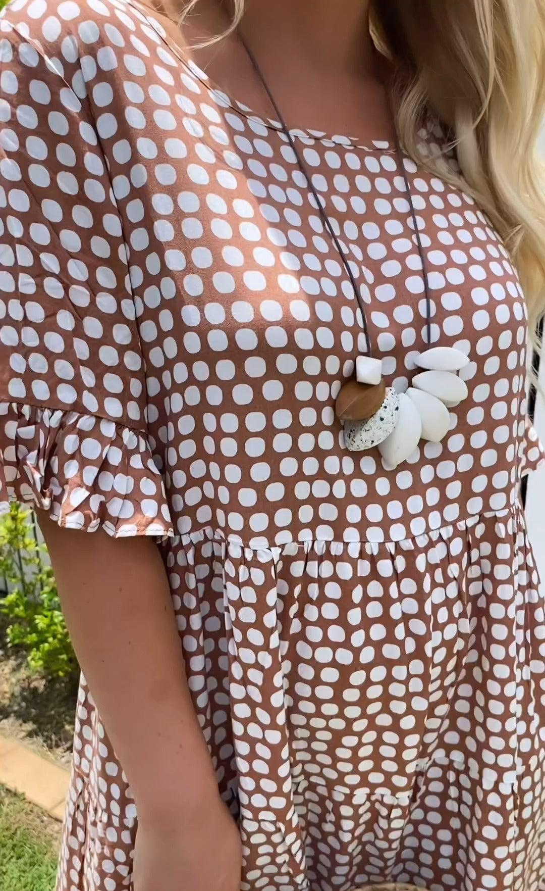 Michelle - Kurzarm-Midi-Kleid