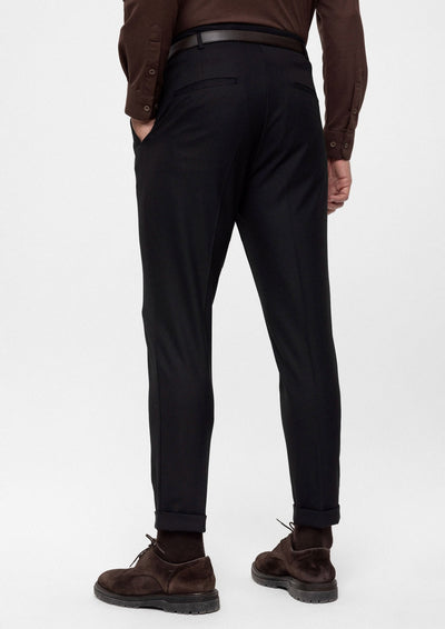 ANTIOCH | Hose mit hoher Taille und braunem Gürtel – Schwarz