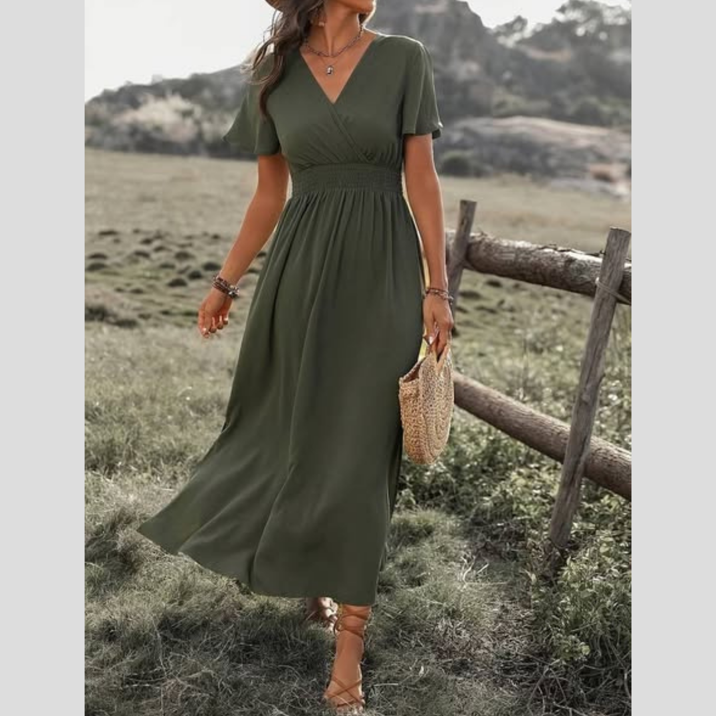 ROMI™ - Elegantes und schmeichelhaftes Kleid für einen anspruchsvollen Stil