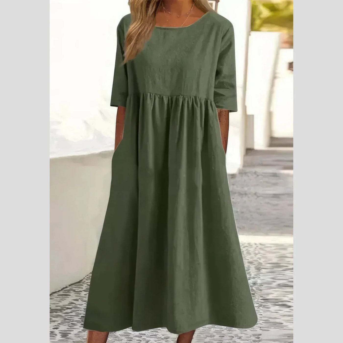 LORETTA™ – Elegantes und schmeichelhaftes Kleid für einen raffinierten Stil