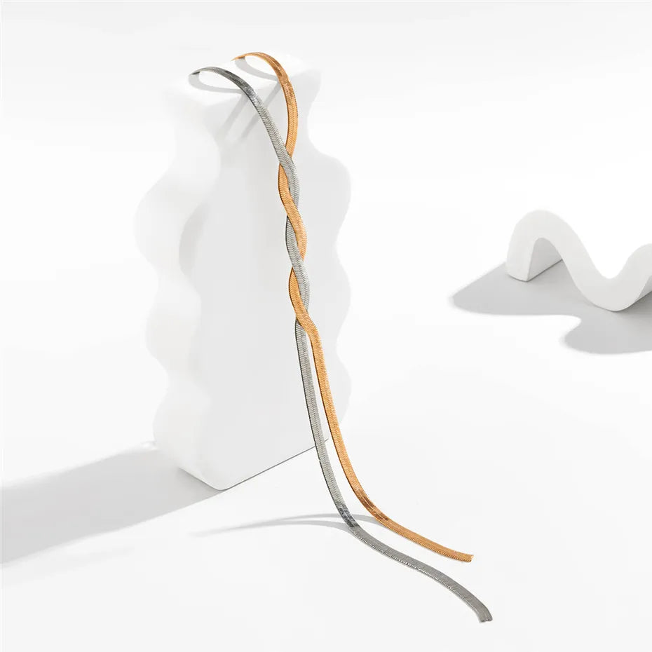 Flaira – Verstellbare Schlangenkette in Goldoptik