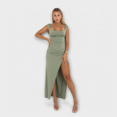 Seraphina – Figurbetontes Maxikleid mit Schlitz