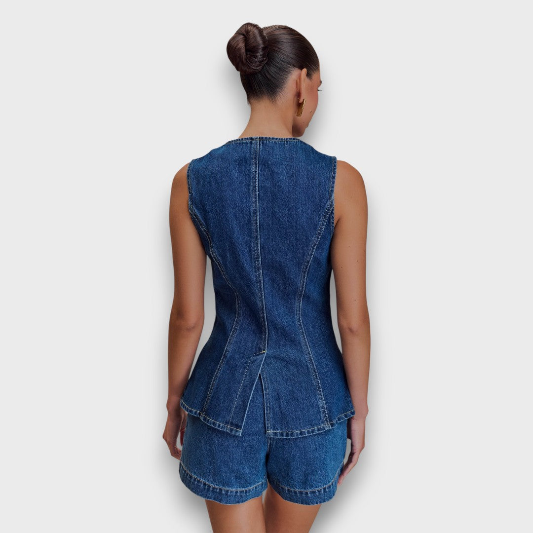 Marvette – Feminines Jeans-Set mit strukturierter Silhouette