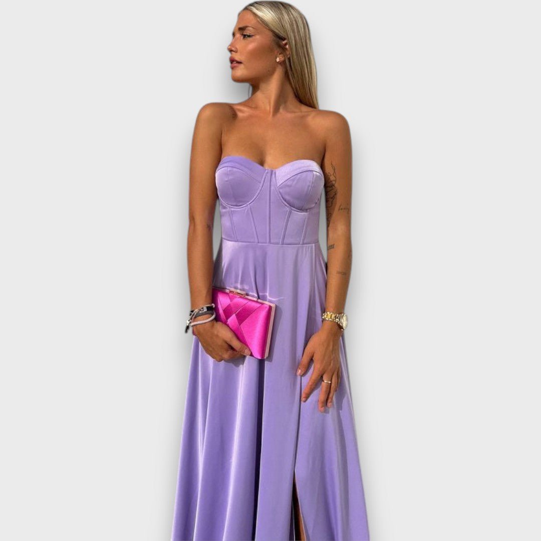 Victoria – Schulterfreies Abendkleid mit Rückenschnürung