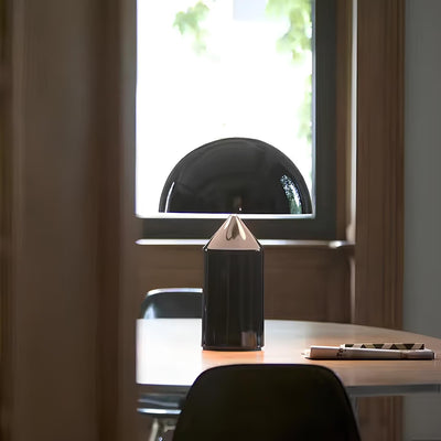 Lampenraum Tischlampe im modernen Stil