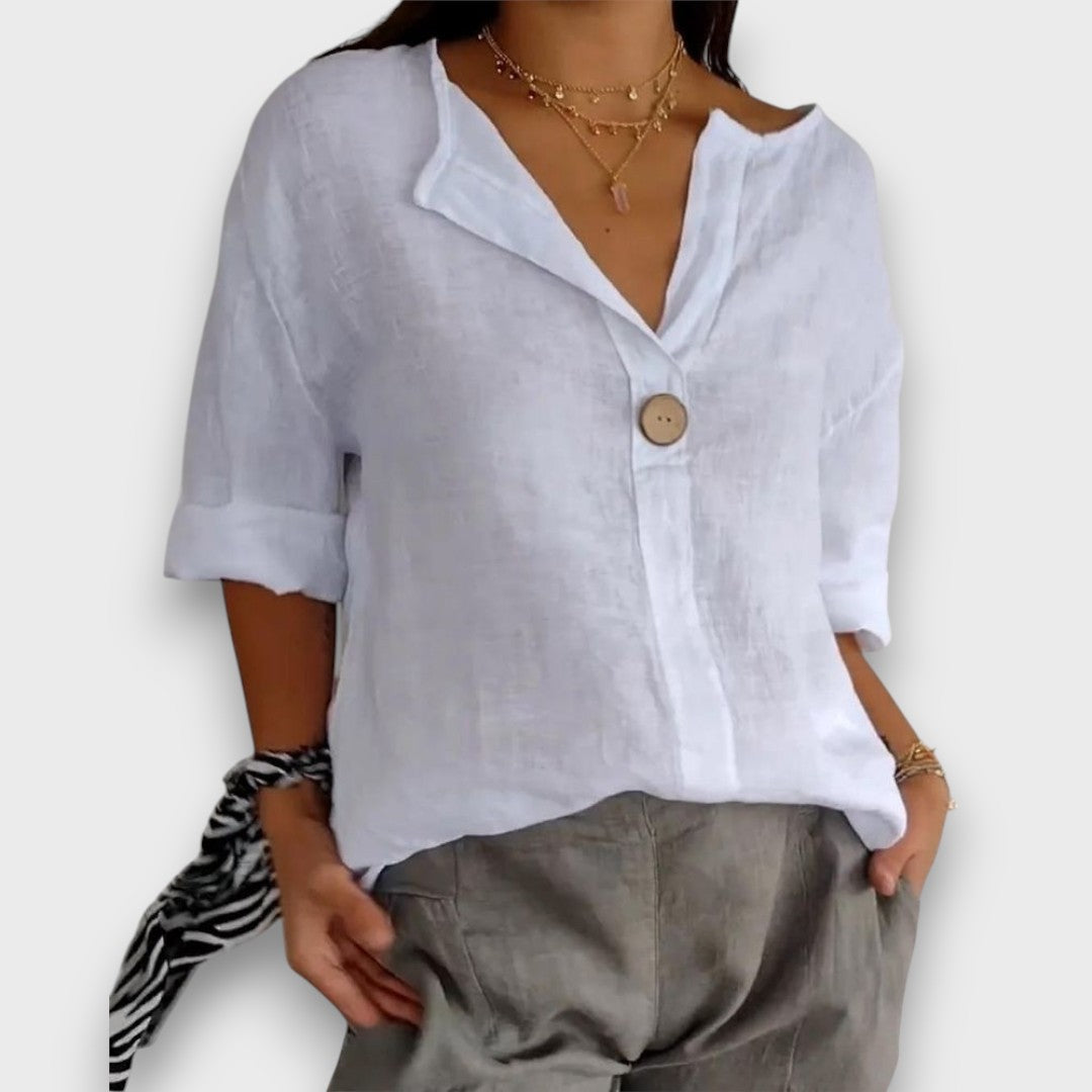 Solenne – Leichte Oversize-Bluse mit Statement-Kragen