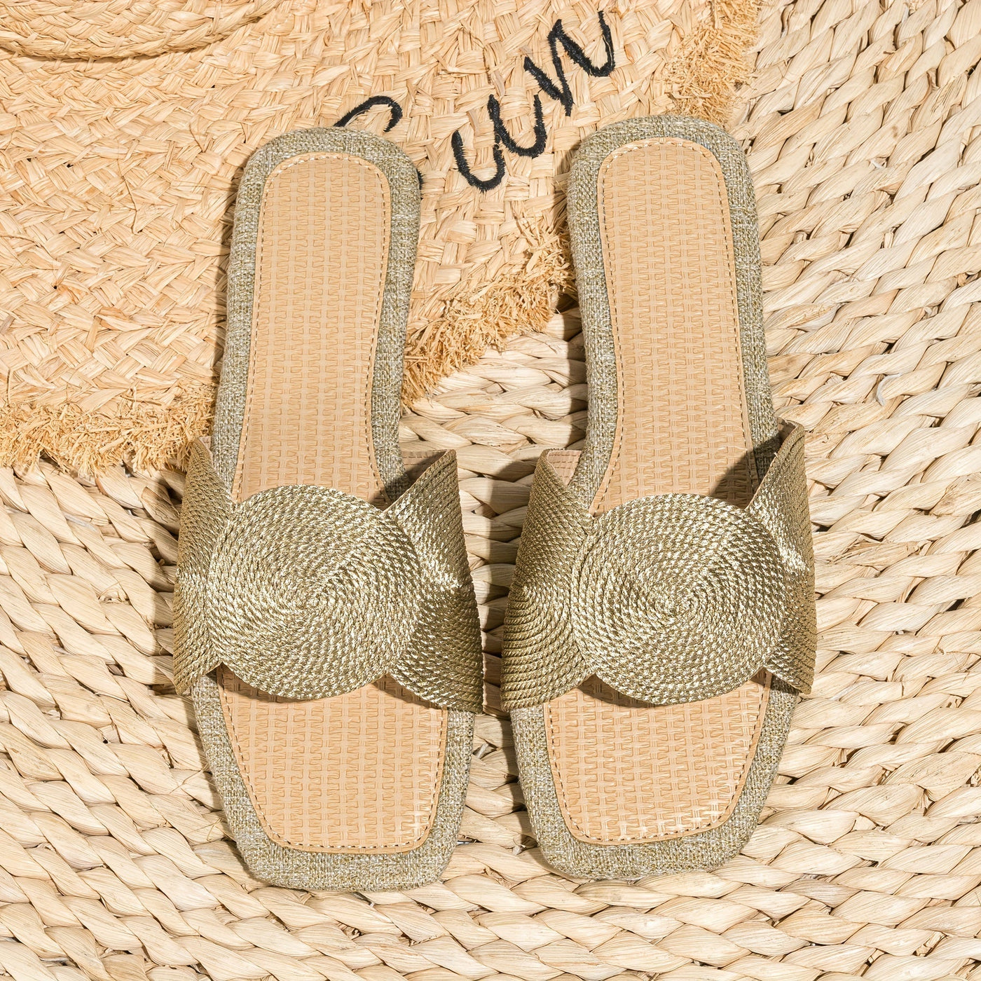 Gewebte Flache Slip-On Schuhe mit Geometrischer Stickerei, TPR-Sohle, Apricot