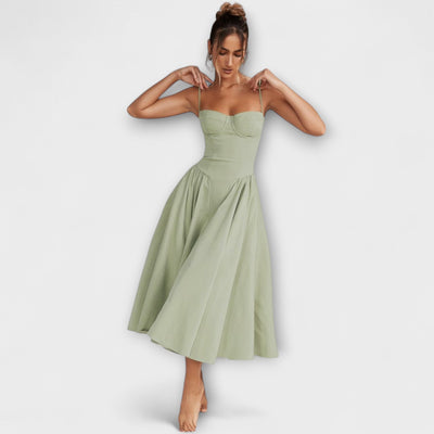 Ameline – Feminines Midikleid mit Taillenfokus