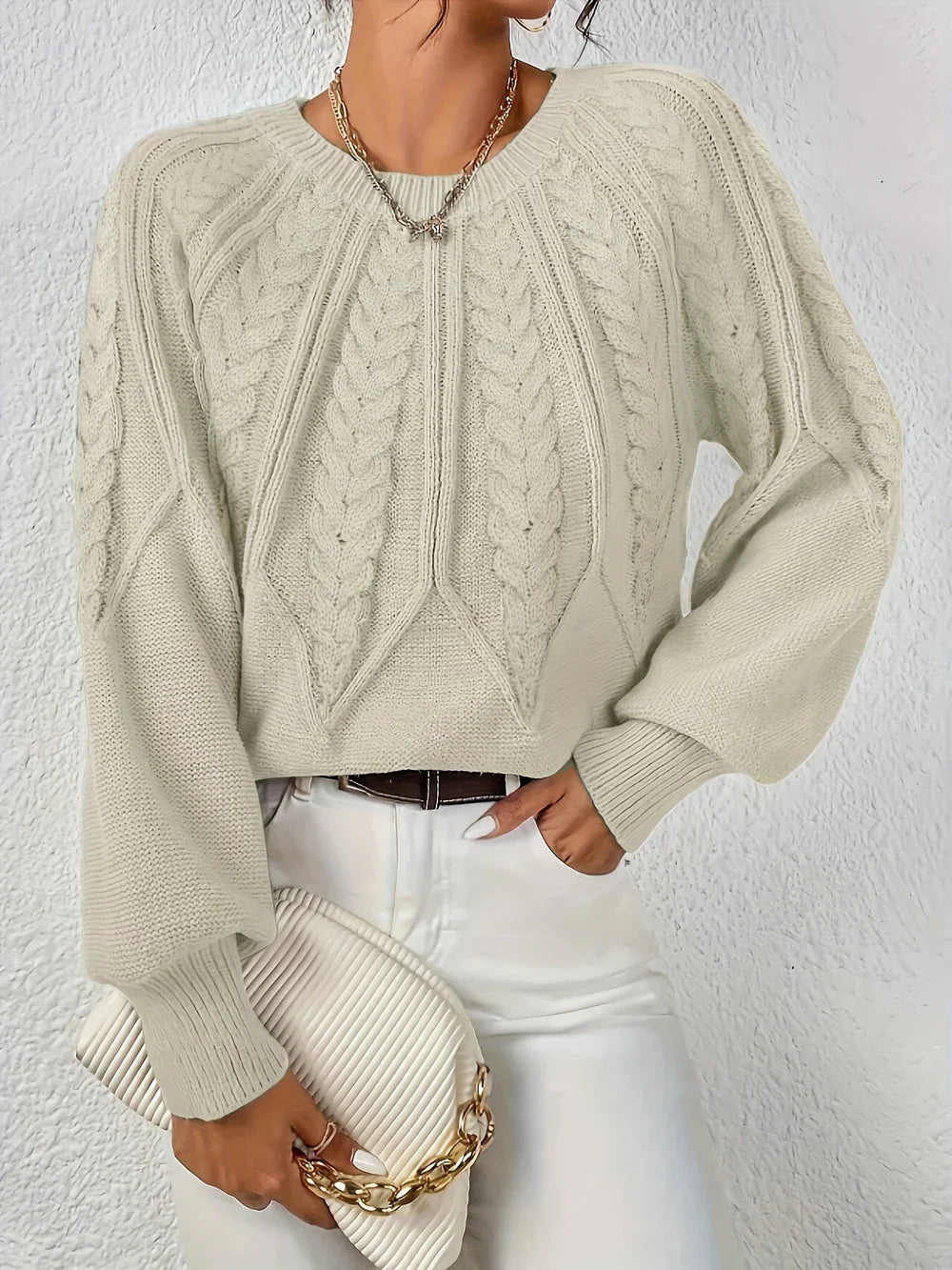 Lea | Eleganter Damenpullover mit feinem Strickmuster