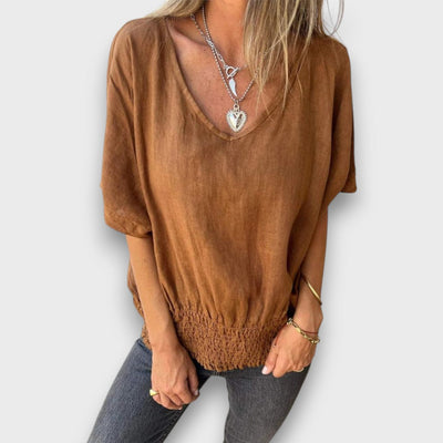 Bomia – Bequemes T-Shirt mit Taillenbund und V-Ausschnitt