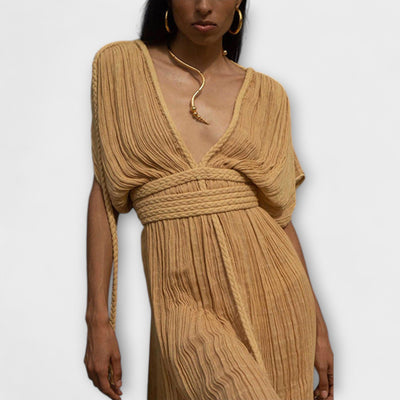 Tanalia – Wickelkleid im Resort-Stil