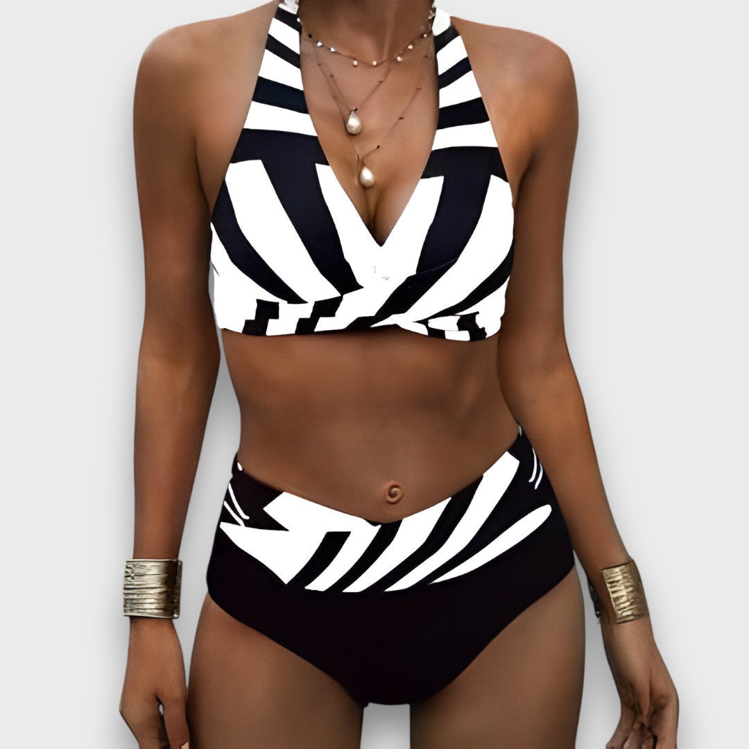 Calysa – Bikini mit grafischem Print und Wickeloptik