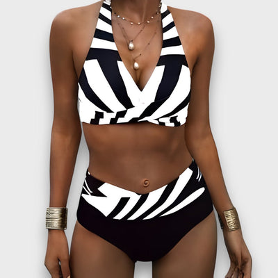 Calysa – Bikini mit grafischem Print und Wickeloptik