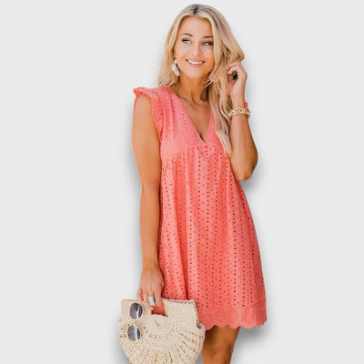 Dareva – Feminines Kleid mit Lochspitze