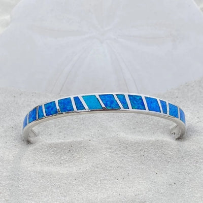 Silberarmband mit blauem Opalstein