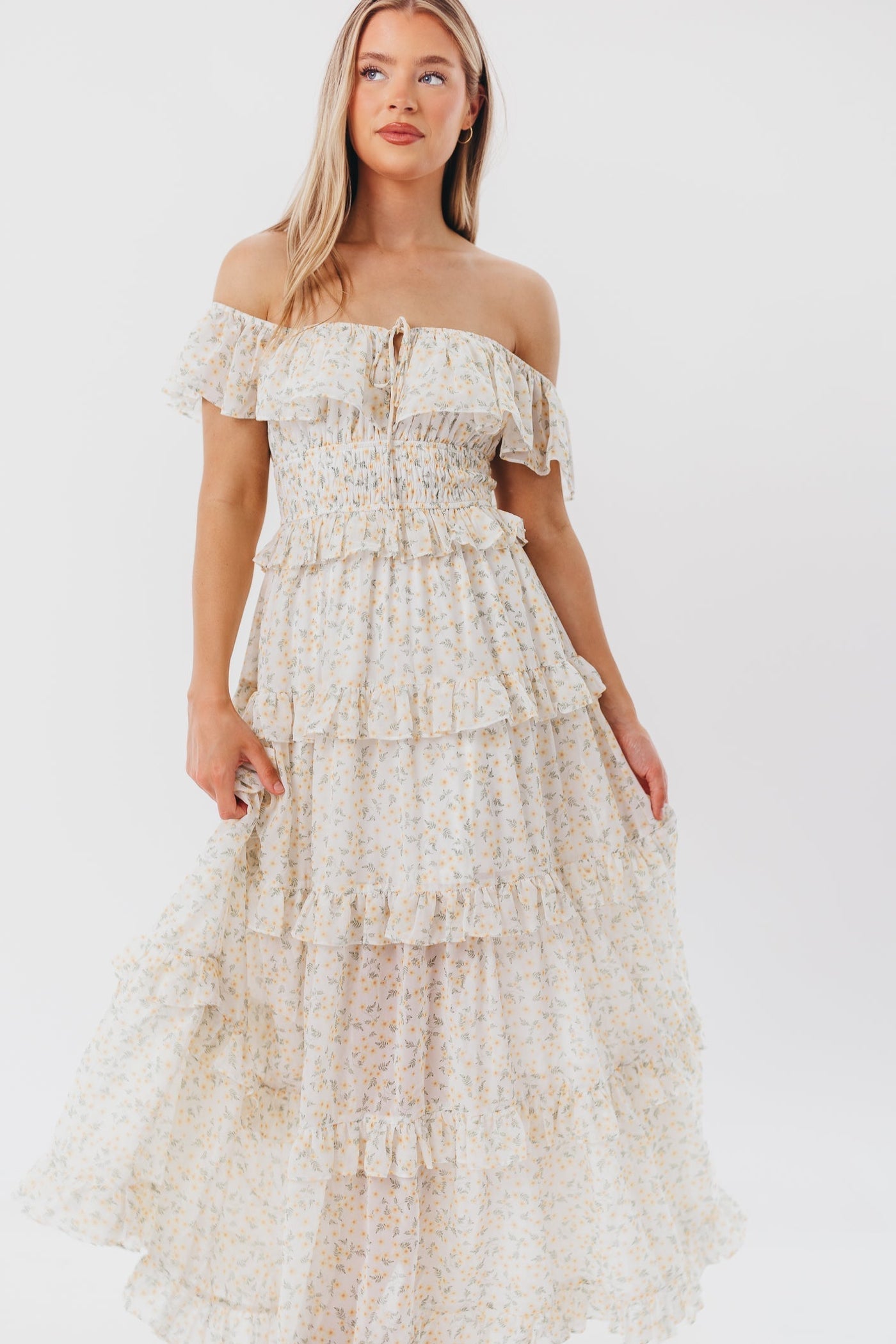 Astrid Maxikleid mit Rüschendetail in gelbem Blumenmuster – stoßfreundlich (geringer Lagerbestand)