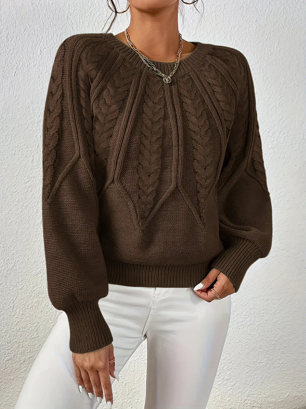 Lea | Eleganter Damenpullover mit feinem Strickmuster