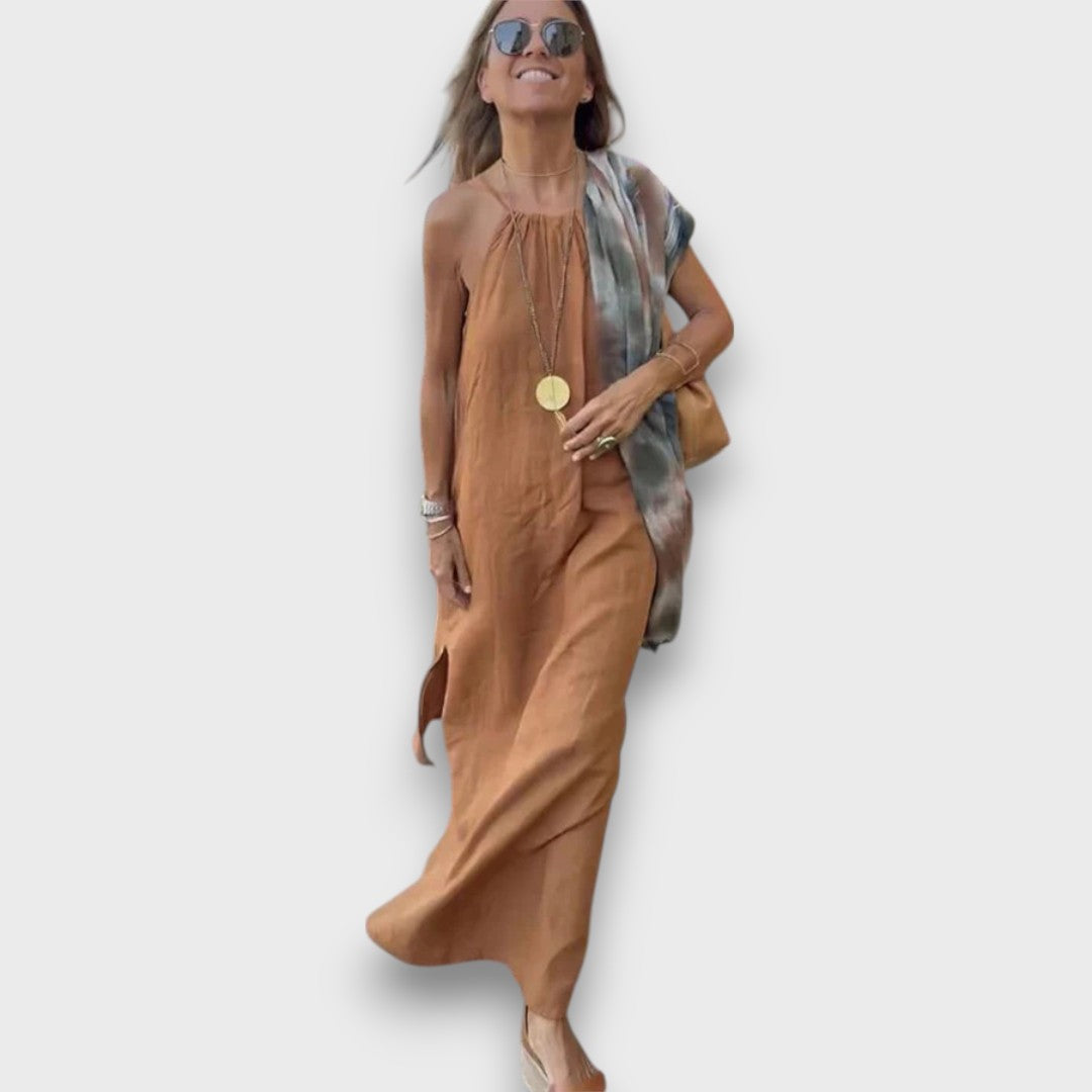 Elvya – Maxikleid mit fließendem Fall und offenem Rücken