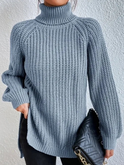 Helena | Rollkragenpullover mit geteiltem Saum und Raglanärmeln