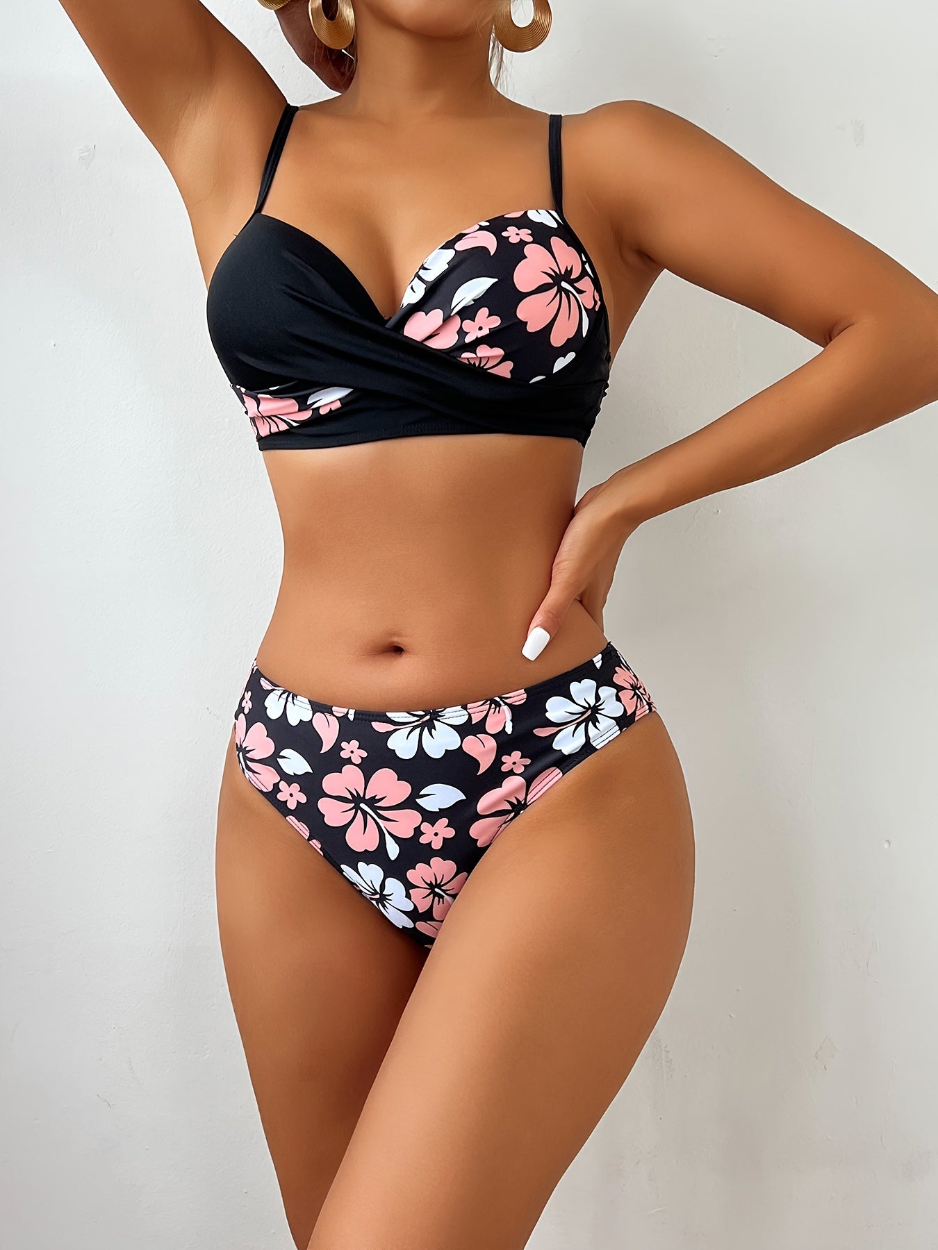 Damen Bikini Set – Blumenmuster, High Cut, V-Ausschnitt, 2-teilig