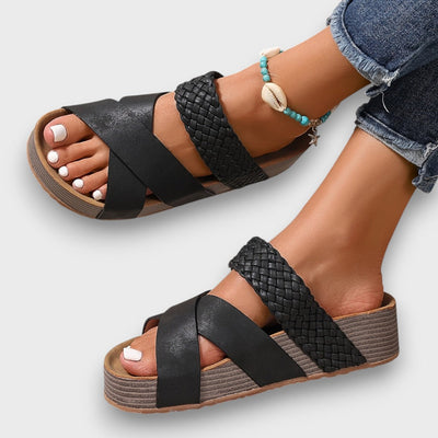 Malika – Sommerliche Komfort-Sandalen mit geflochtenem Akzent