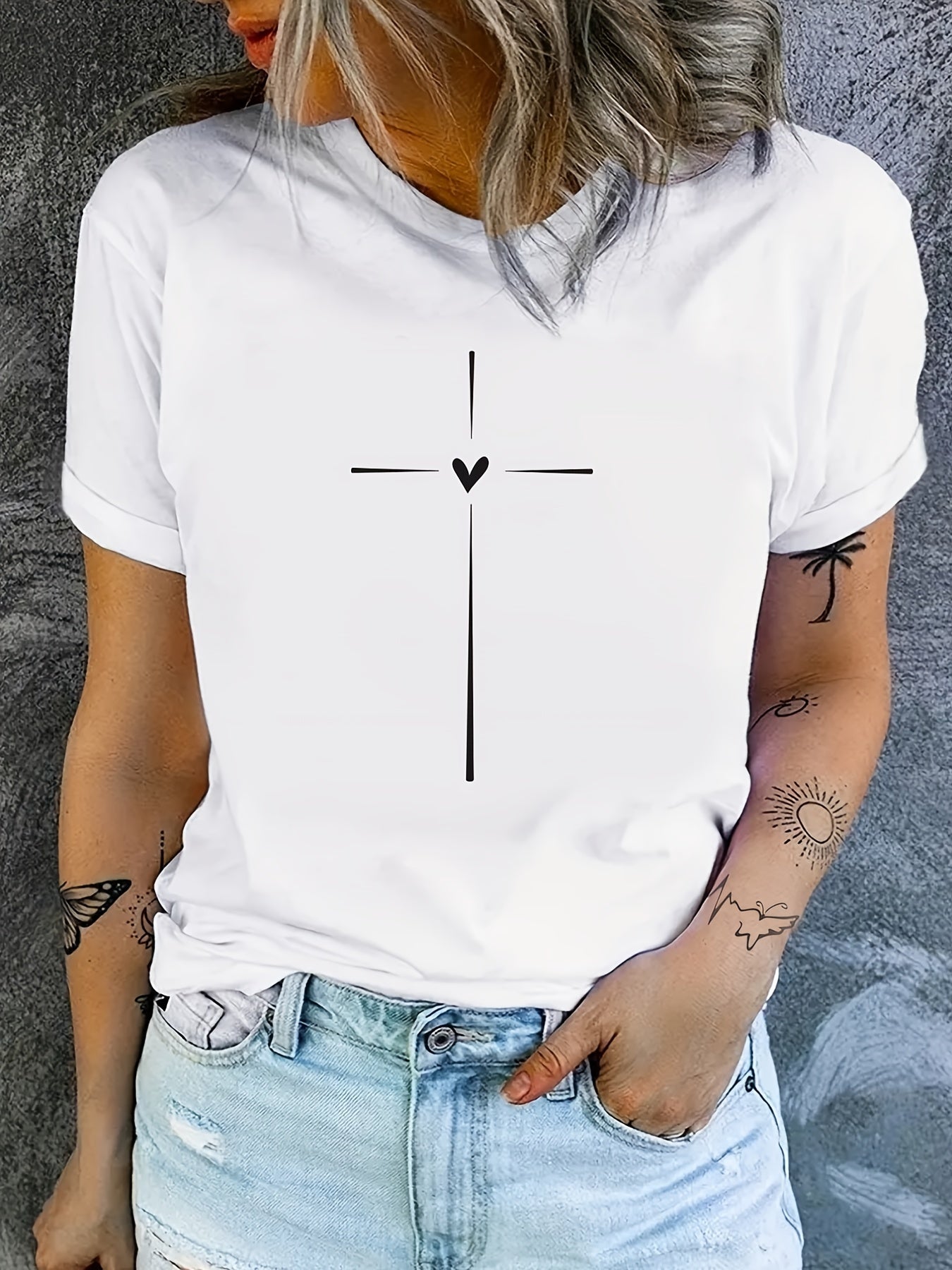 Faith™ – Herzliches Kreuz T-Shirt