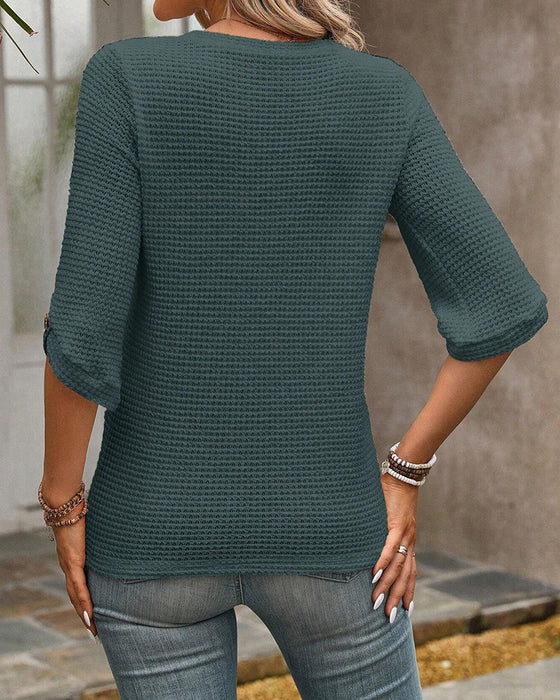 Einfarbiges Top mit Waffelmuster und Rundhalsausschnitt