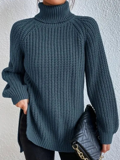 Helena | Rollkragenpullover mit geteiltem Saum und Raglanärmeln