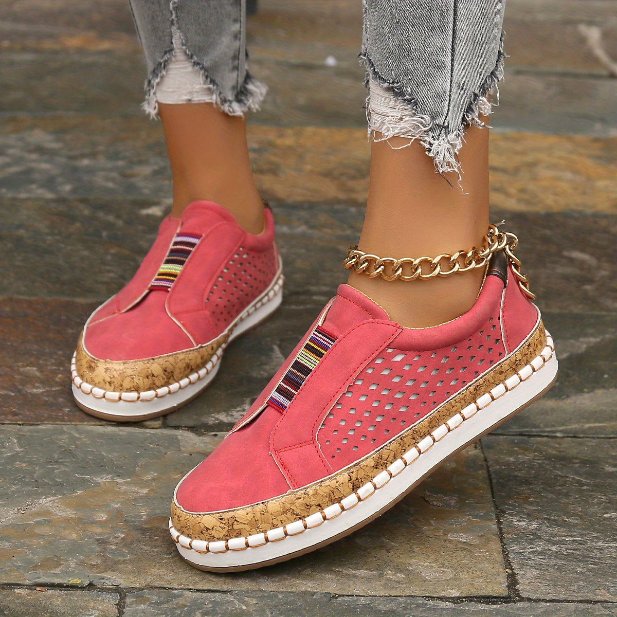 Farbenfrohe Slip-On Loafers Atmungsaktives Cut-Out-Design