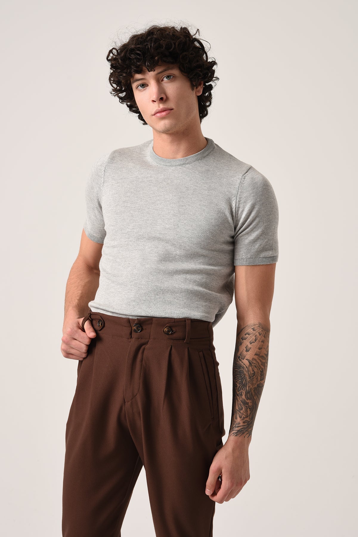 Antioch | T-shirt Basic – Grau