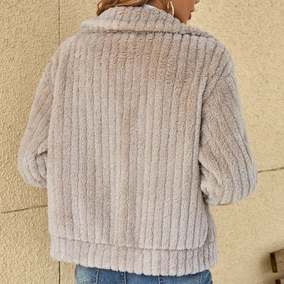Amara Plüsch Cardigan