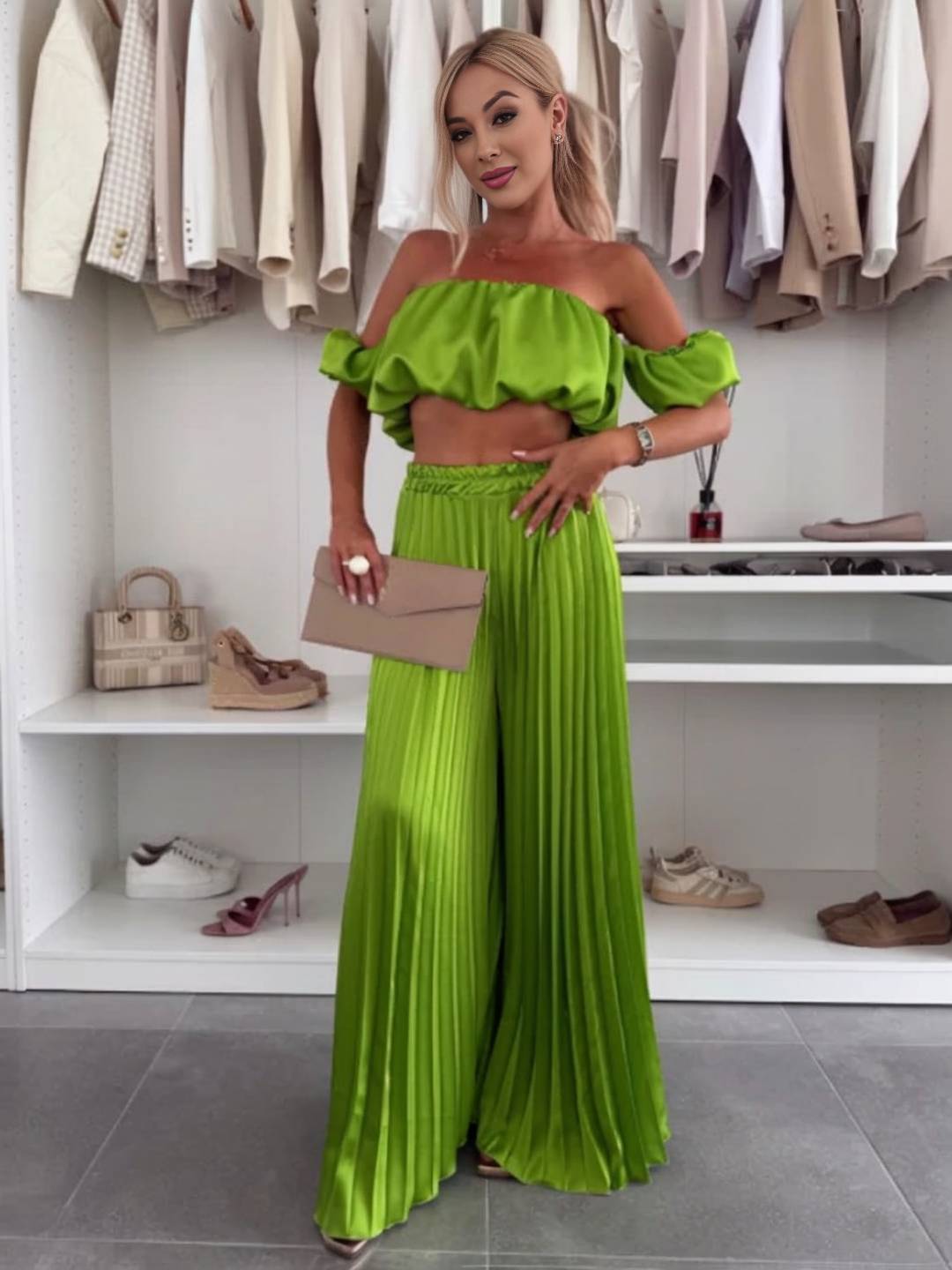 Araceli | Zweiteiliges Set mit Plisseehose und schulterfreiem Oberteil