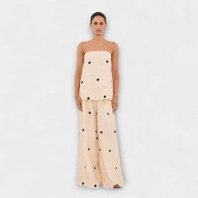 Milana – Gepunktetes Set mit schulterfreiem Oberteil