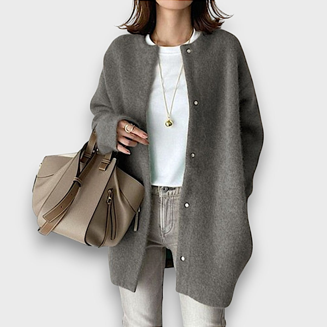 Teresa – Weicher Wollcardigan mit eleganter Linie