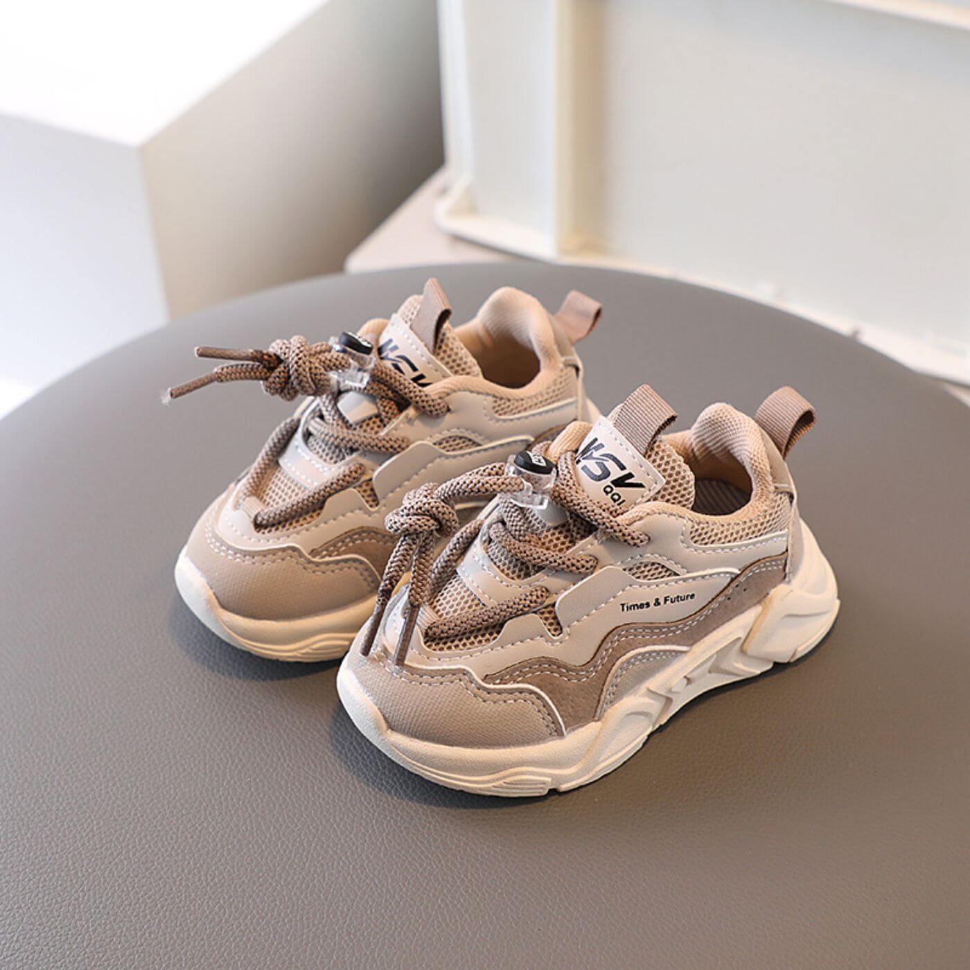 Livia™ – Unisex Stilvolle Kindersneaker