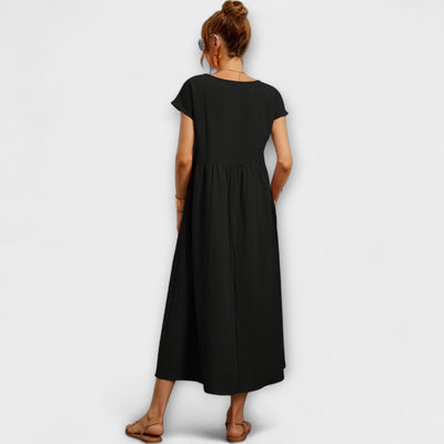 Leona – Leichtes Kleid mit sommerlicher Leichtigkeit