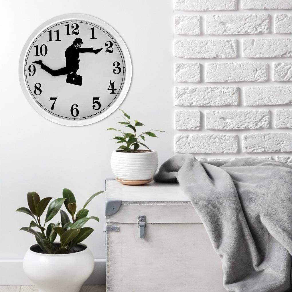 TickTock Charme | Einzigartige Wanduhr mit Oldschool Flair