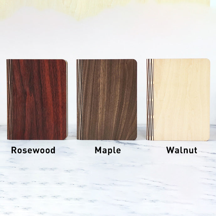 LumenArte | Elegante Holzbuchlampe mit RGB-Farbwechsel und natürlichem Design