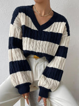 Marineblau gestreift