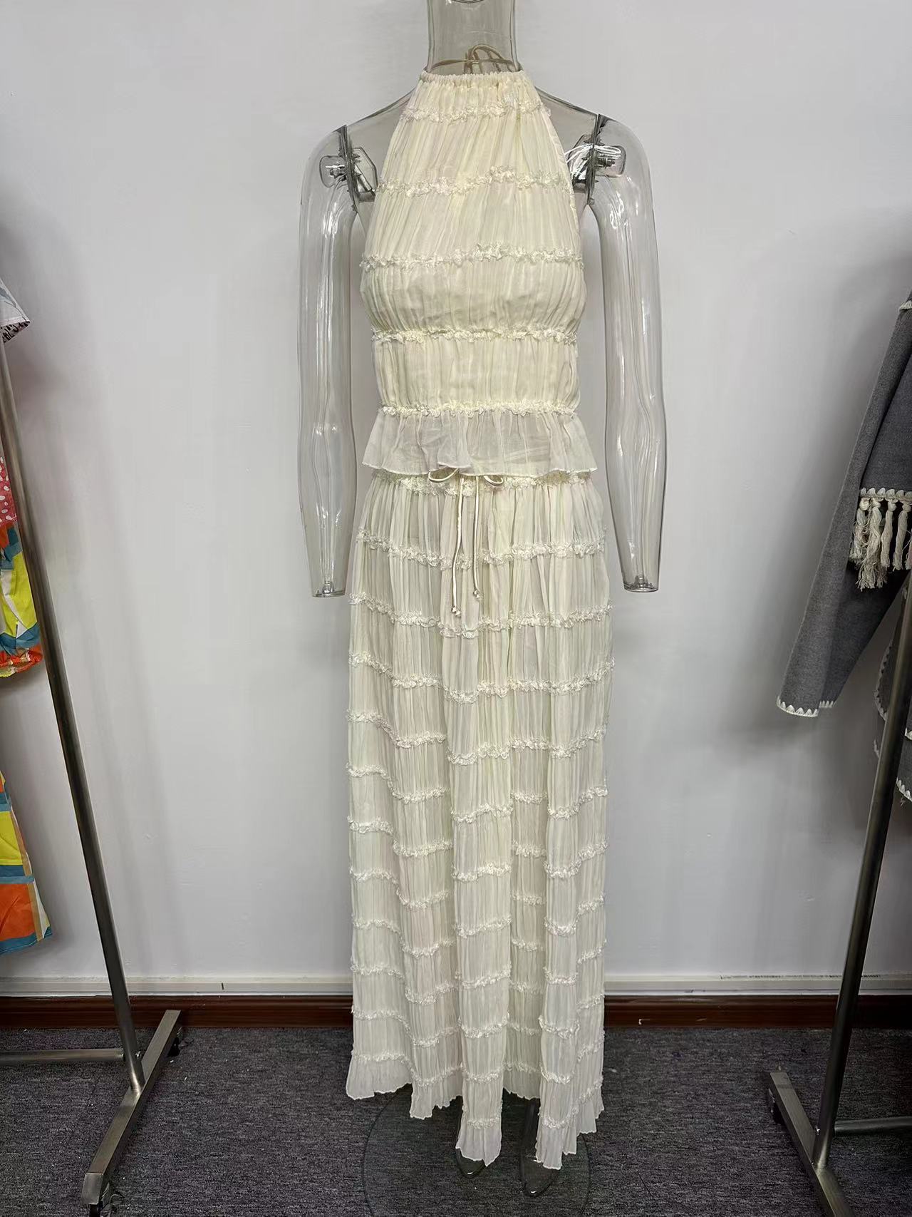 AVA - Langer Faltenrock Set