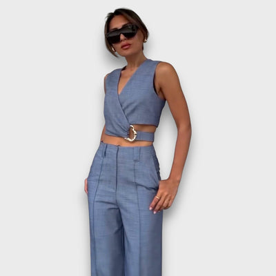 Solange – Weißes Set mit Taillengürtel und weitem Bein