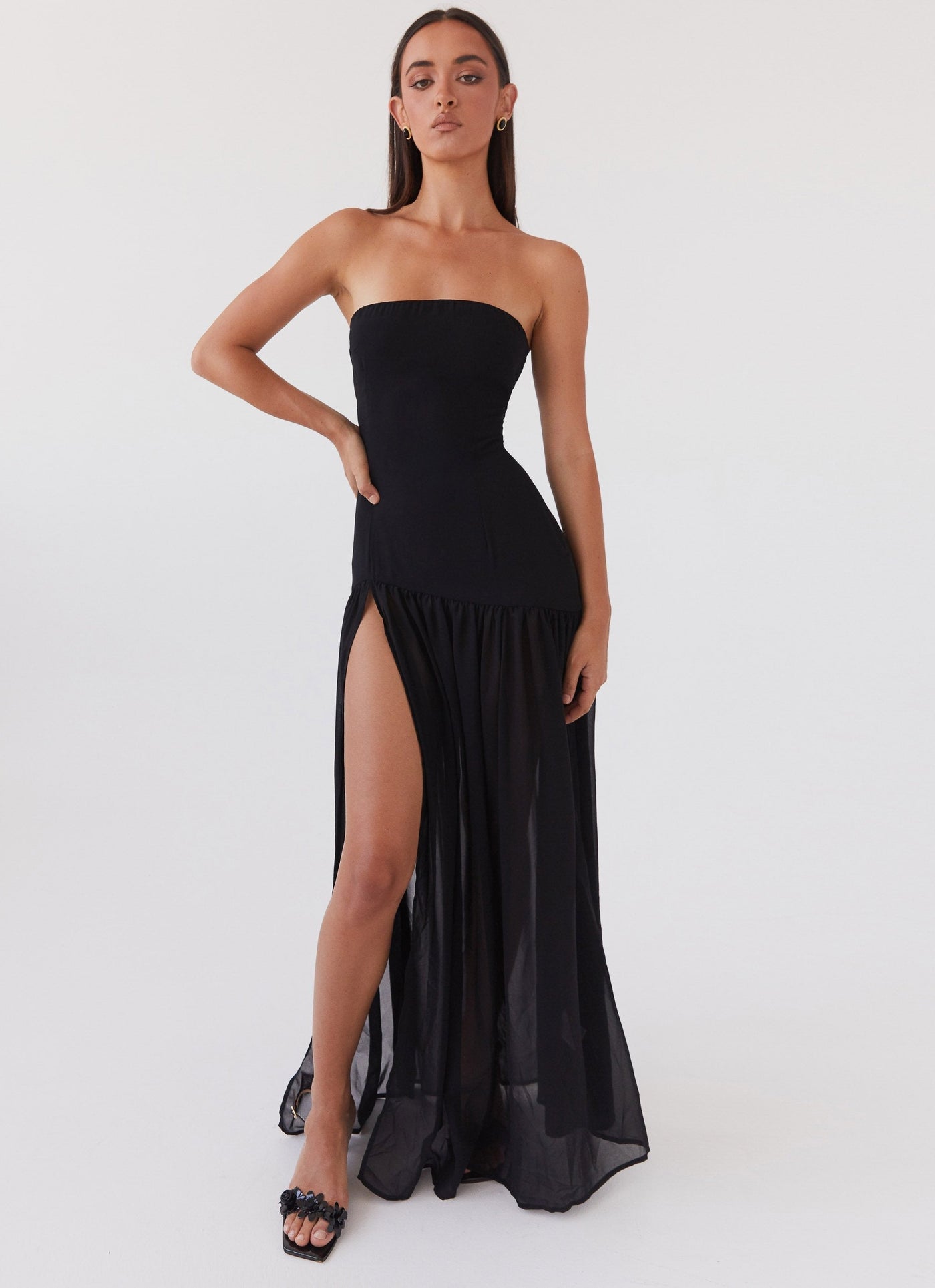 Selia | Langes, Trägerloses, Fließendes Kleid