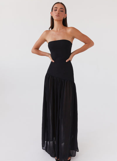 Selia | Langes, Trägerloses, Fließendes Kleid