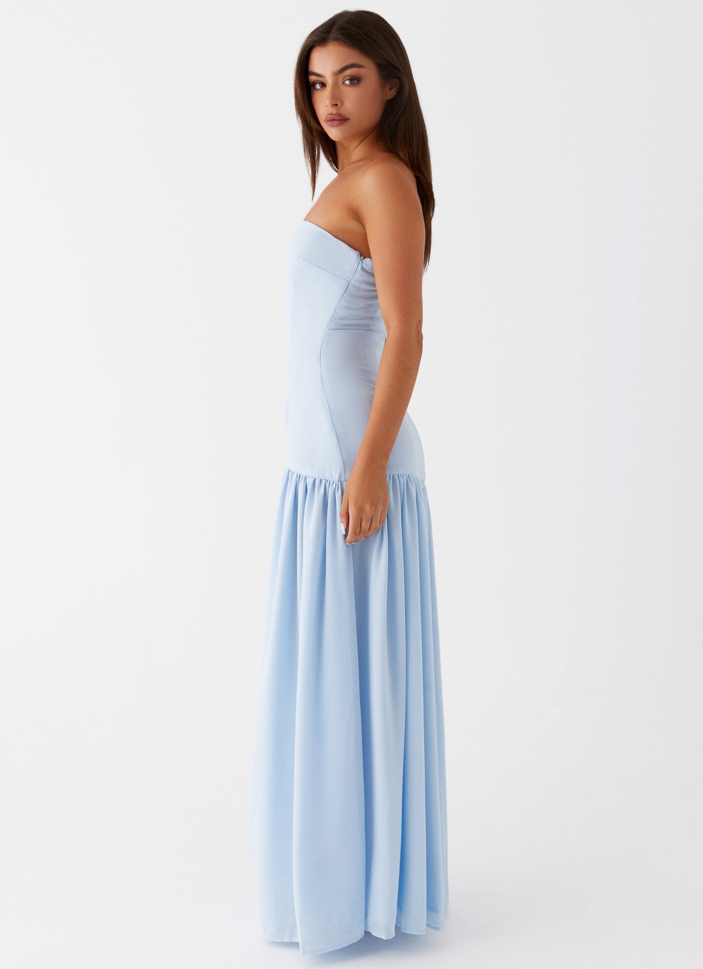 Selia | Langes, Trägerloses, Fließendes Kleid