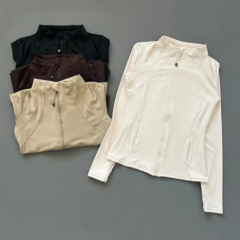 Maelis | Fitnessjacke für Frauen mit Reißverschluss