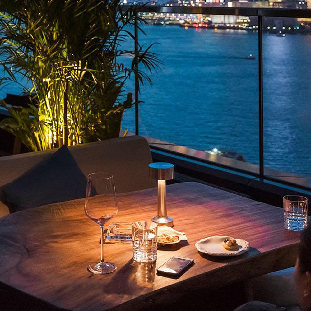 GlanzLicht | Elegante dimmbare Tischlampe für modernes Ambiente