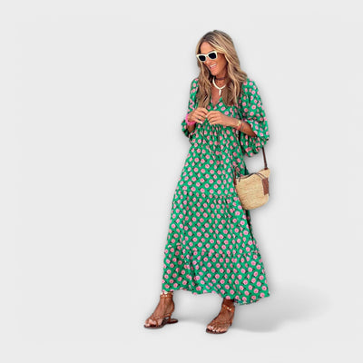 Camila – Maxikleid mit Retro-Print und Statement-Schnitt
