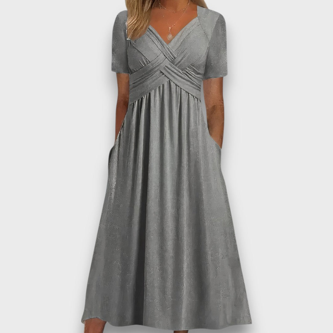 Luniva – Kleid mit zarter Wickeloptik